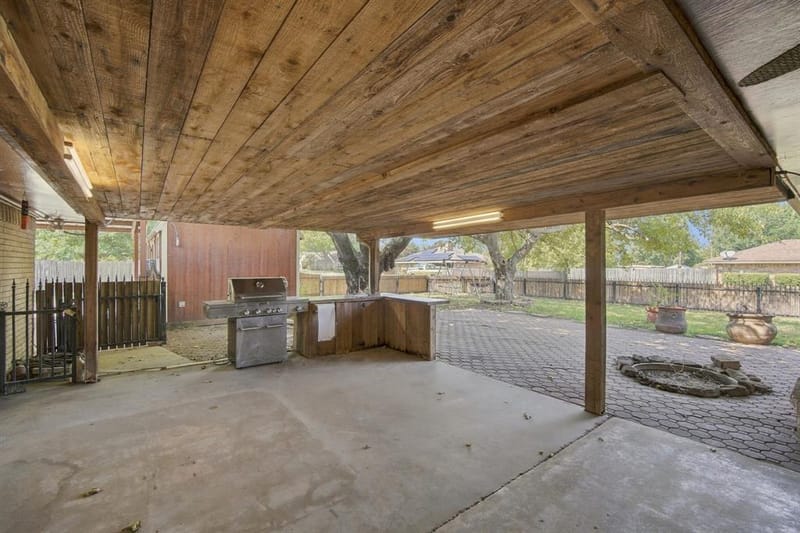 1501 Meadow Court, Midlothian TX 76065 - Photo 23