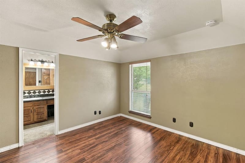 1501 Meadow Court, Midlothian TX 76065 - Photo 11