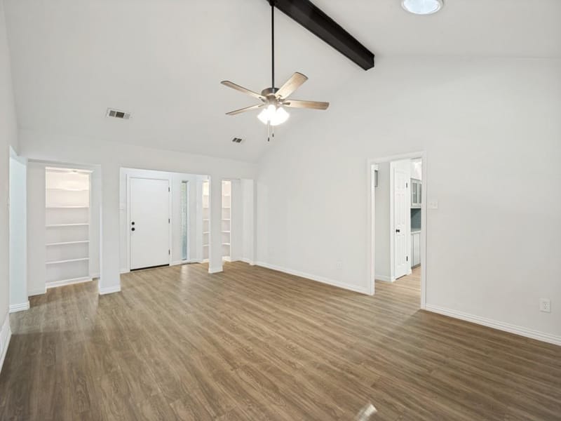 2203 Valleydale Drive, Arlington TX 76013 - Photo 4