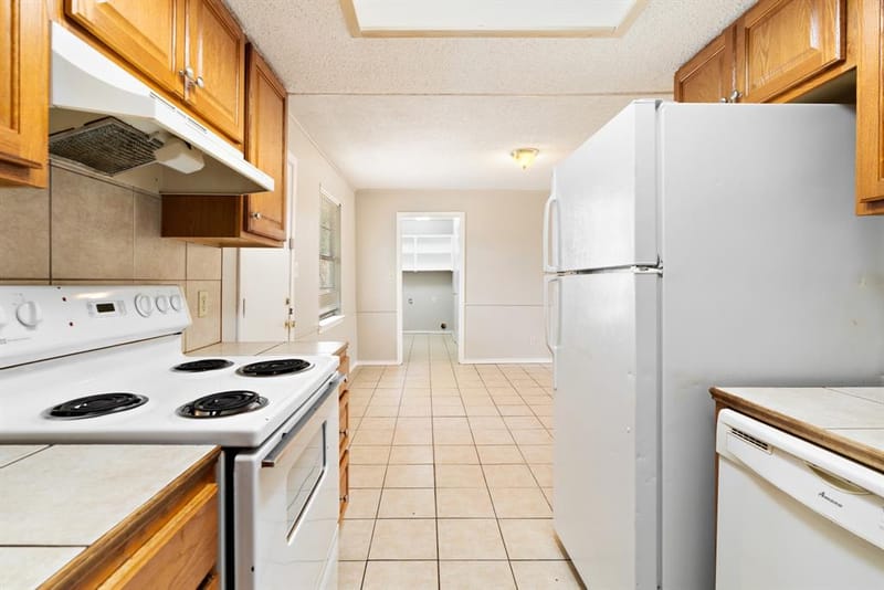 335 13th Street NW, Paris TX 75460 - Photo 8