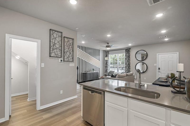 269 Territory Trail # 25, Fort Worth TX 76120 - Photo 5