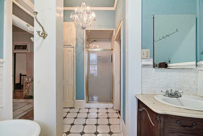 334 W Washington Street, Paris TX 75460 - Photo 23