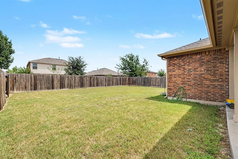 424 Winchester Drive, Celina TX 75009 - Photo 17