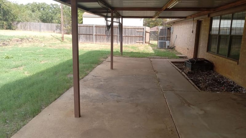 2727 N Hill Terrace, Keene TX 76031 - Photo 9