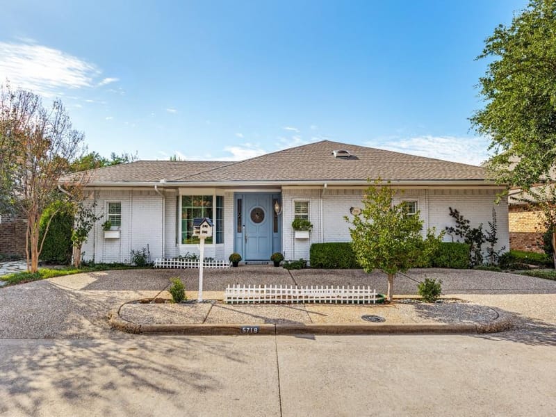 5718 Trail Meadow Drive, Dallas TX 75230 - Photo 2