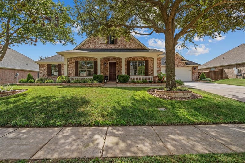 1207 Ravenna Street, Mansfield TX 76063