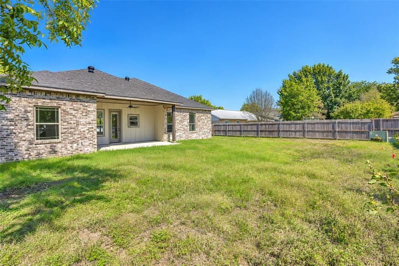 115 Wheeler Street, Glen Rose TX 76043 - Photo 23