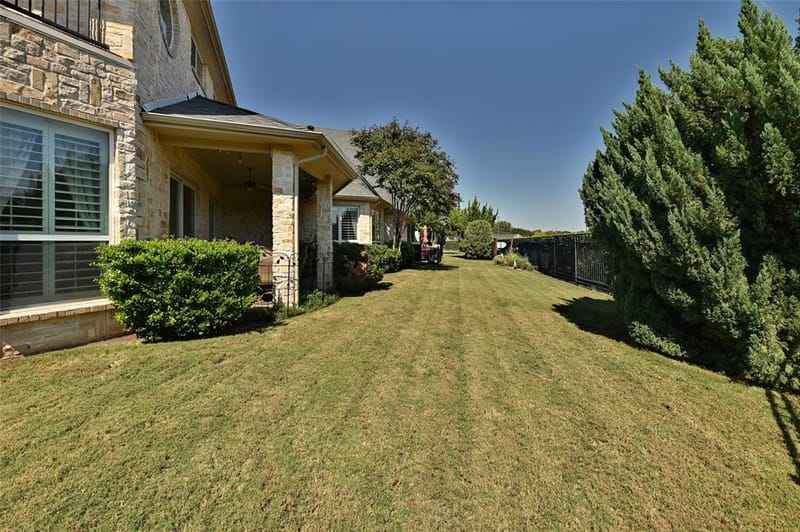 2541 Vineyard Drive, Granbury TX 76048 - Photo 20