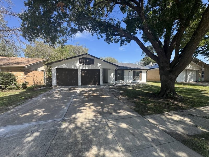 6645 Starnes Road, Watauga TX 76148
