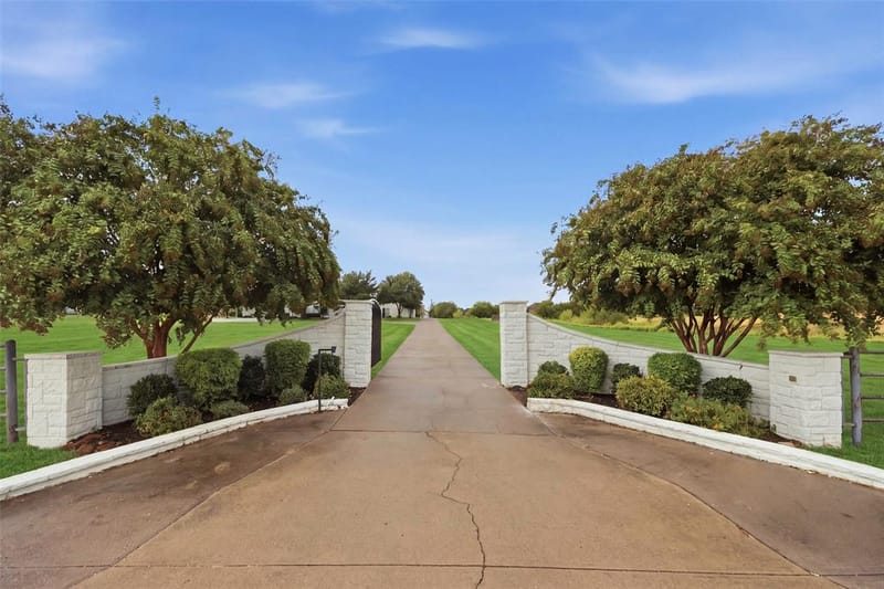 106 Bear Path Trail, Fort Worth TX 76126