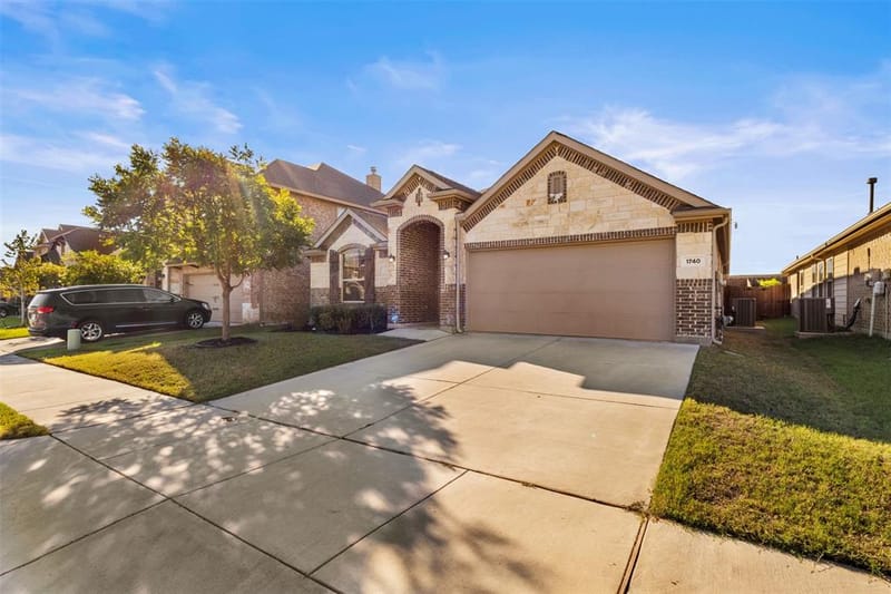 1740 Rio Costilla Road, Fort Worth TX 76131 - Photo 2