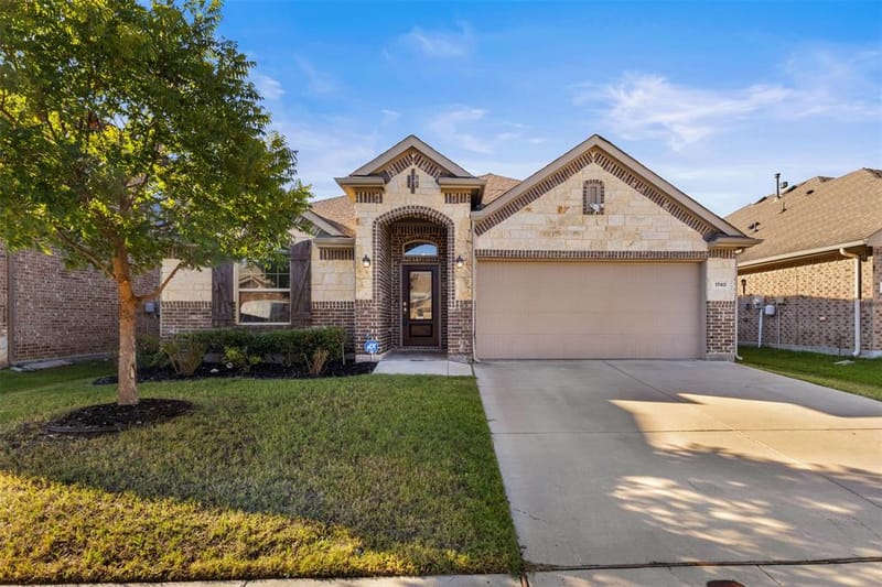1740 Rio Costilla Road, Fort Worth TX 76131