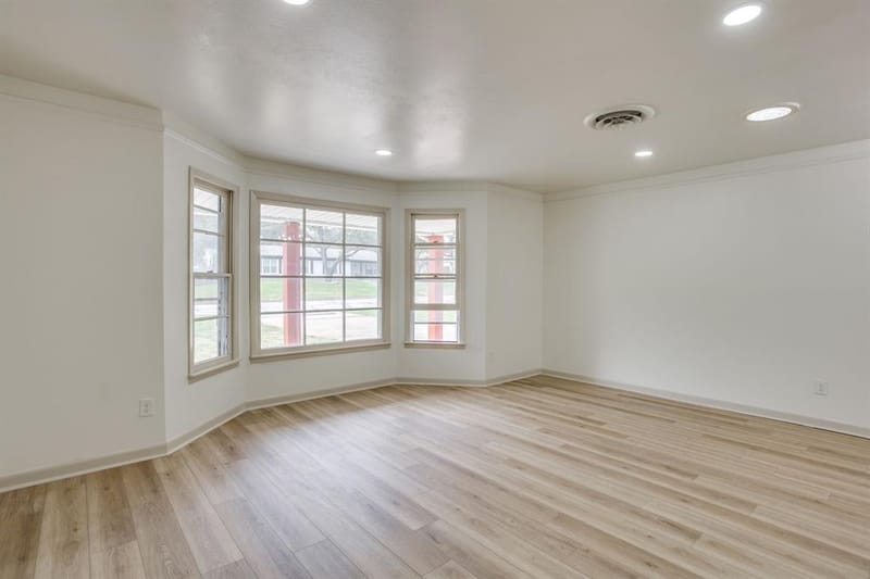 5605 Westcreek Drive, Fort Worth TX 76133 - Photo 7