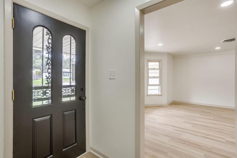 5605 Westcreek Drive, Fort Worth TX 76133 - Photo 5