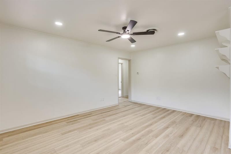 5605 Westcreek Drive, Fort Worth TX 76133 - Photo 18