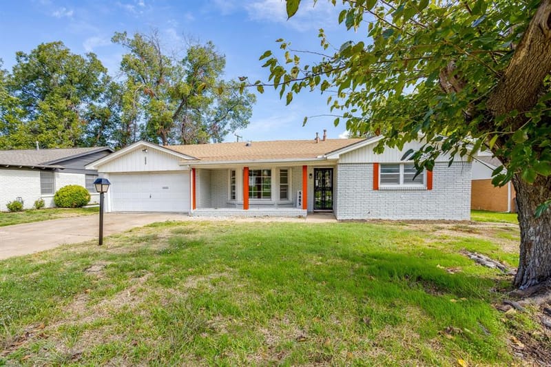 5605 Westcreek Drive, Fort Worth TX 76133 - Photo 4