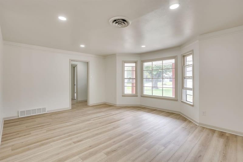 5605 Westcreek Drive, Fort Worth TX 76133 - Photo 8