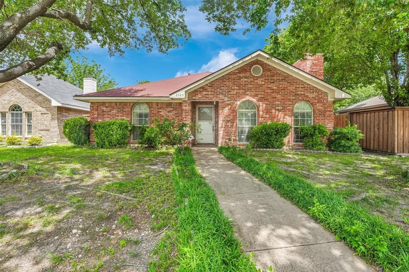 2325 Park Vista, Dallas TX 75228
