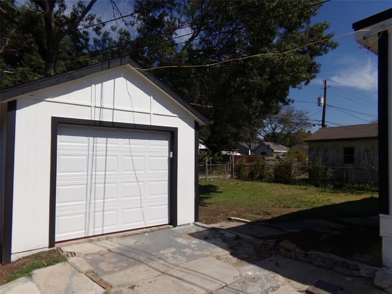 3423 Texas Drive, Dallas TX 75211 - Photo 16