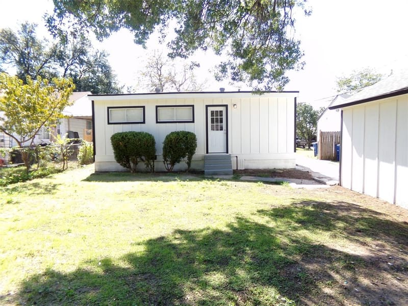 3423 Texas Drive, Dallas TX 75211 - Photo 19