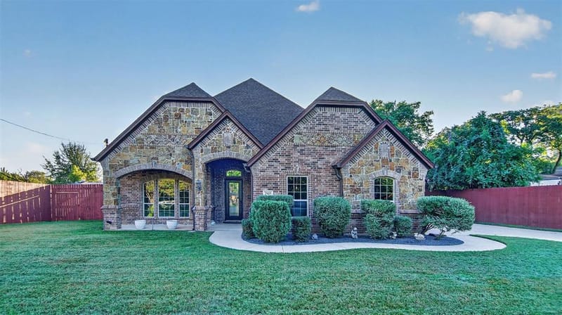 2915 Sutton Place, Southlake TX 76092