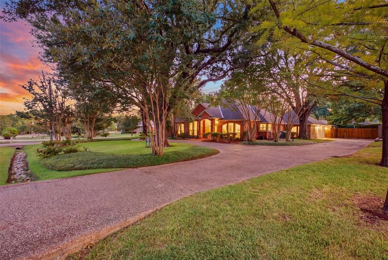 17415 Marianne Circle, Dallas TX 75252 - Photo 3