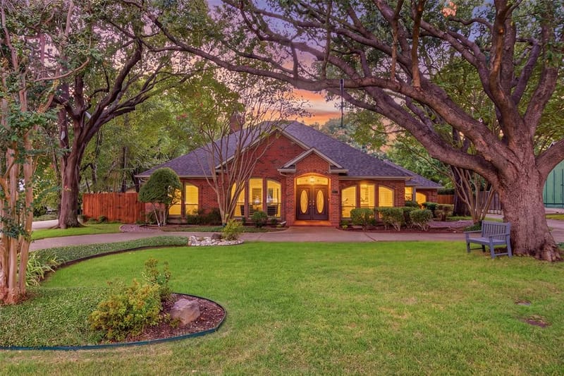 17415 Marianne Circle, Dallas TX 75252
