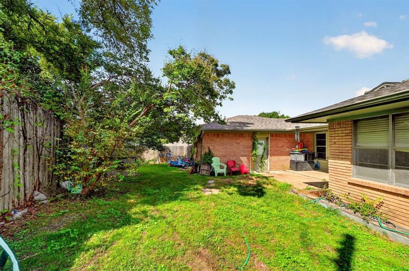 8150 Hunnicut Road, Dallas TX 75228 - Photo 35