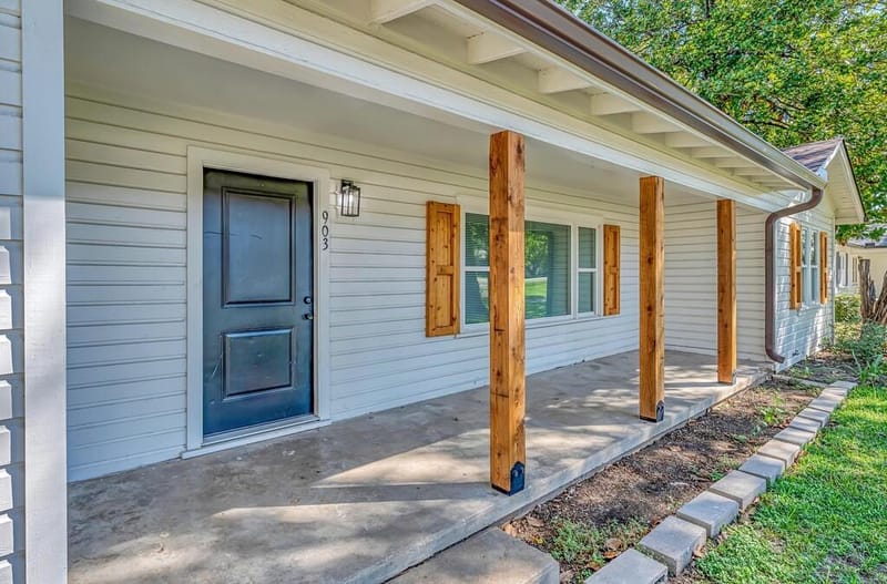 903 E Avenue C, Valley Mills TX 76689 - Photo 2