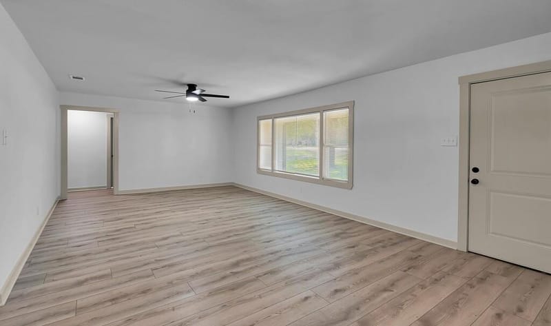 903 E Avenue C, Valley Mills TX 76689 - Photo 5