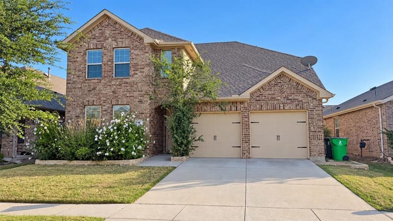 1900 Outpost Creek Lane, Aubrey TX 76227 - Photo 2