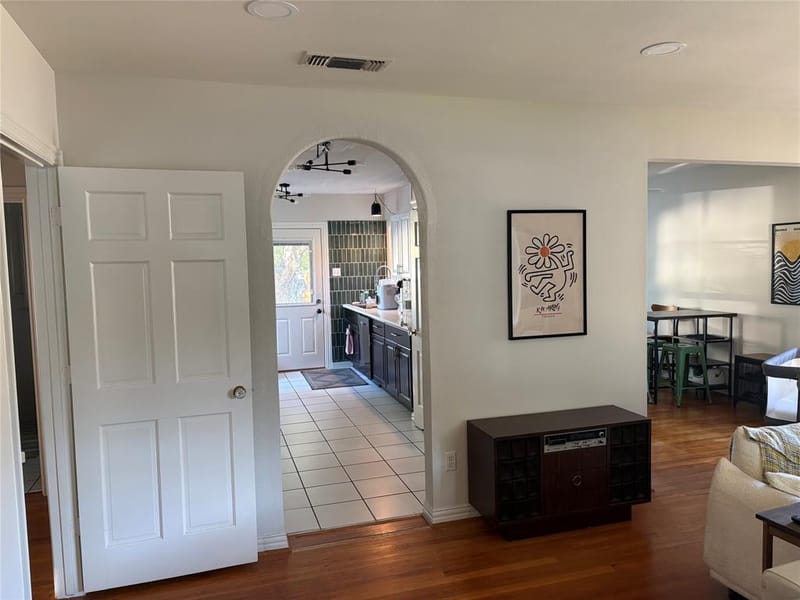 3620 Winston Road, Fort Worth TX 76109 - Photo 3