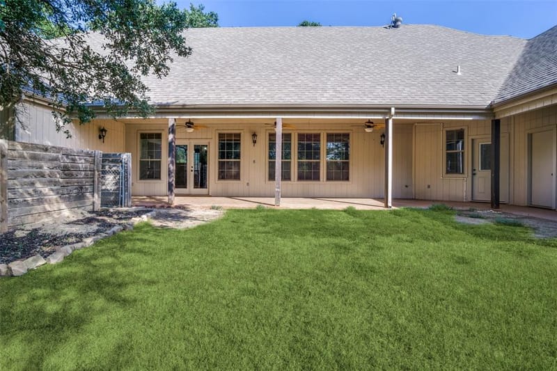 101 Oakwood Drive, Weatherford TX 76086 - Photo 30