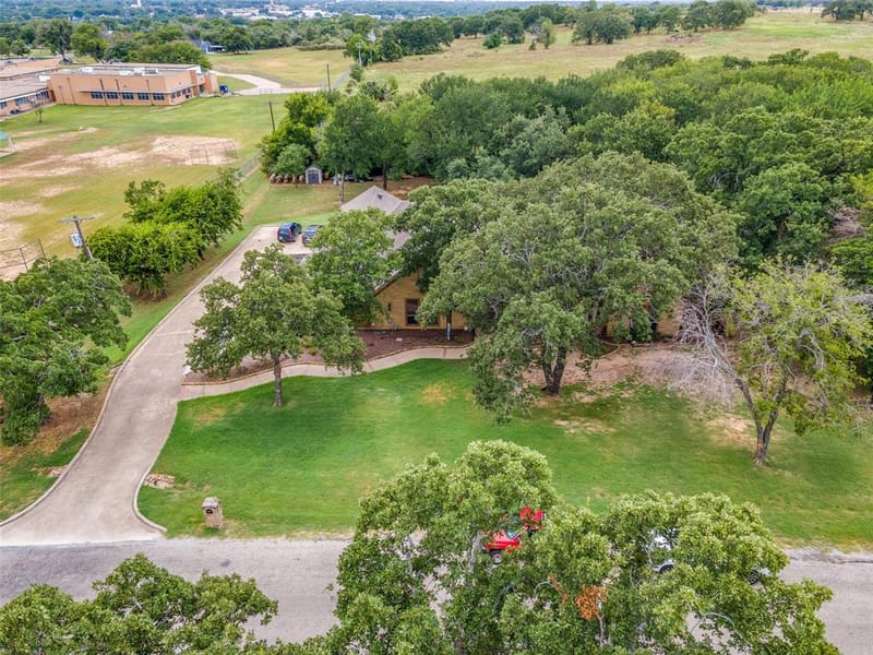 101 Oakwood Drive, Weatherford TX 76086 - Photo 14