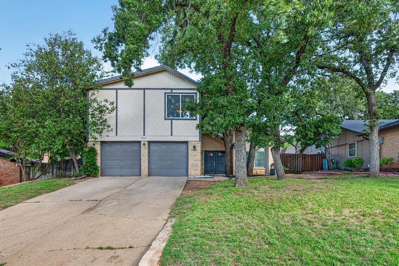 2801 Meandering Way, Bedford TX 76021