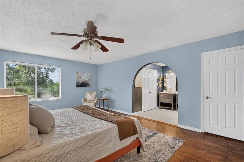 2801 Meandering Way, Bedford TX 76021 - Photo 21