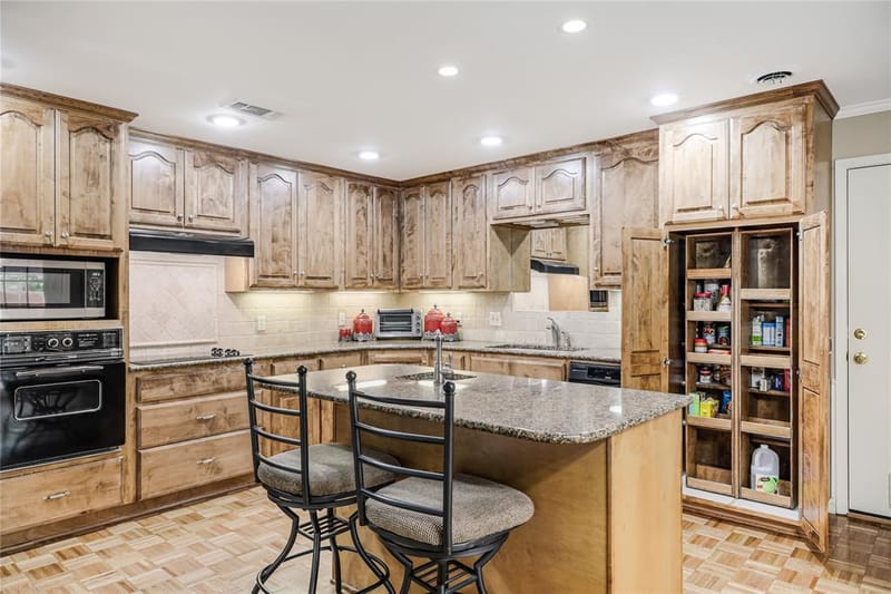 614 Winchester Drive, Richardson TX 75080 - Photo 14