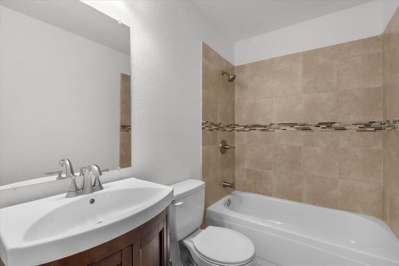 6812 Driffield Circle E, North Richland Hills TX 76182 - Photo 15