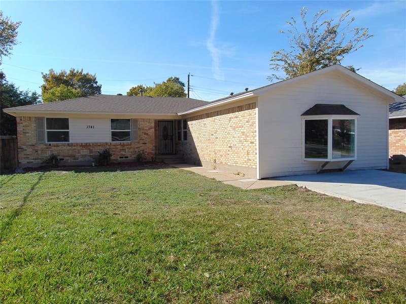 1741 Oak Hill Circle, Dallas TX 75217 - Photo 19
