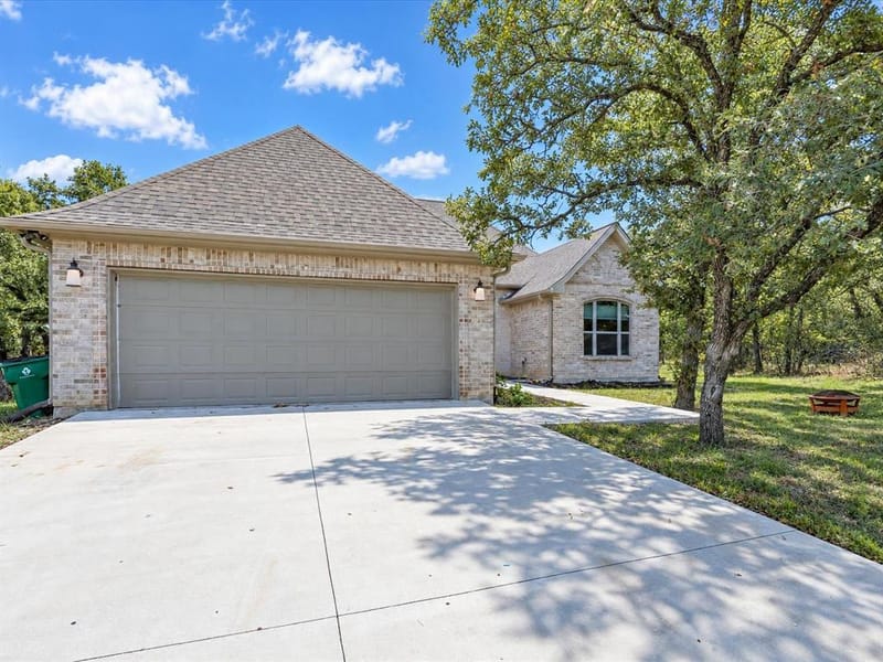 196 Bridwell Lane, Runaway Bay TX 76426 - Photo 6