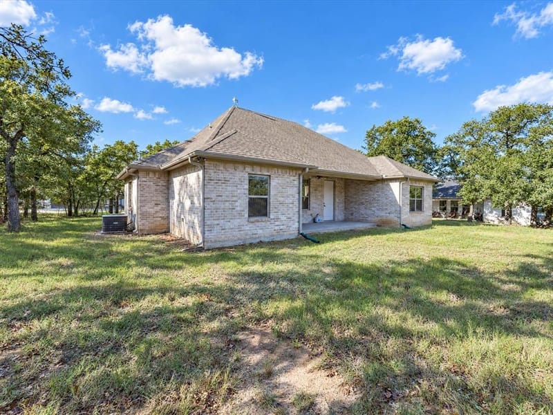 196 Bridwell Lane, Runaway Bay TX 76426 - Photo 34