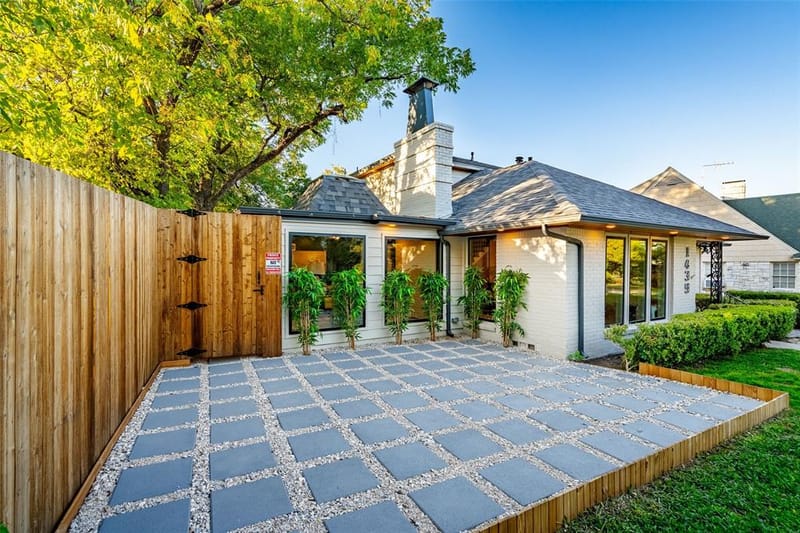 1439 Junior Drive, Dallas TX 75208 - Photo 3