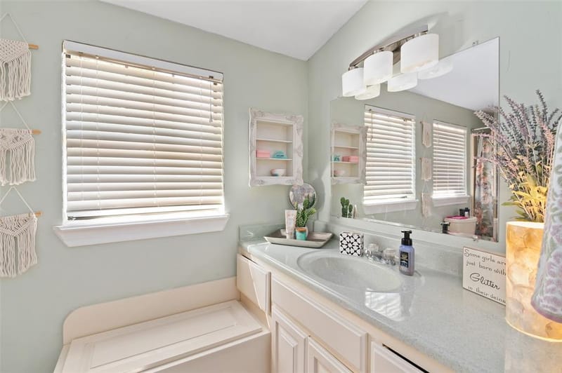 301 N Lyon Street, Tom Bean TX 75491 - Photo 22
