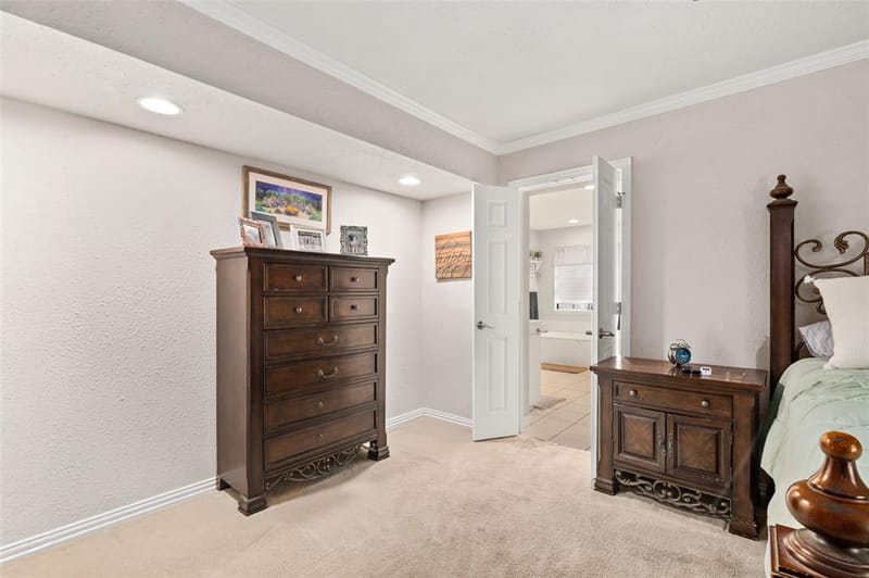 301 N Lyon Street, Tom Bean TX 75491 - Photo 18