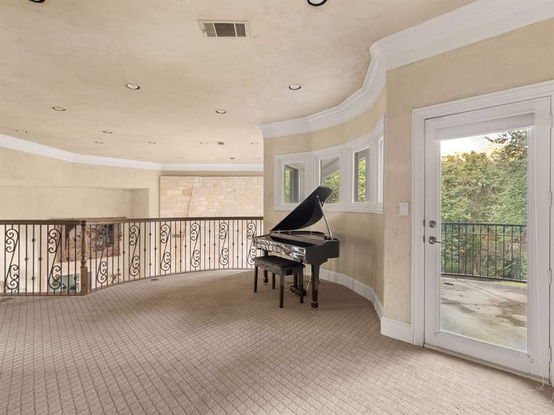 2125 Bradford Park, Fort Worth TX 76107 - Photo 25