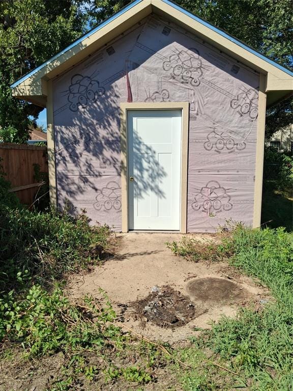 319 W Moore Street, Sherman TX 75090 - Photo 9