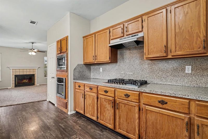 711 Bodega Bay Drive, Keller TX 76248 - Photo 9