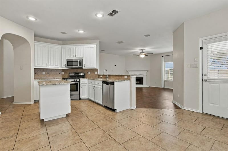 12701 Diamond Peak Drive, Fort Worth TX 76177 - Photo 14