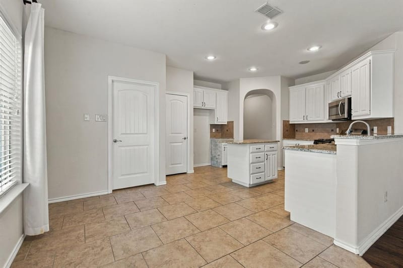 12701 Diamond Peak Drive, Fort Worth TX 76177 - Photo 15
