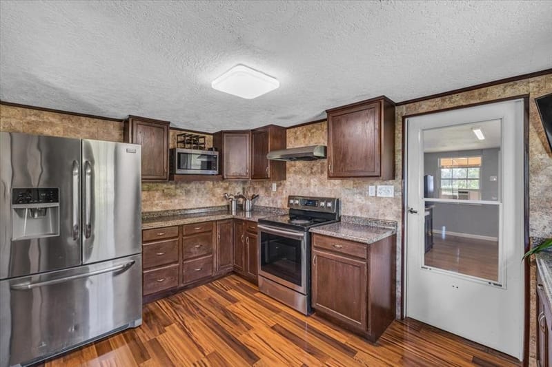 710 S Spears Street, Alvarado TX 76009 - Photo 8